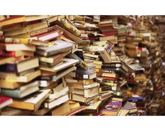 5 Pounds of Books! Random Lot - FREE SHIPPING - You Pick Genre- Library Clean Out