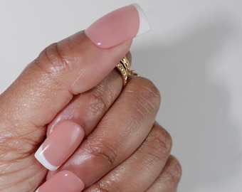Micro French Tip | 10 Reusable Press On Nails | White