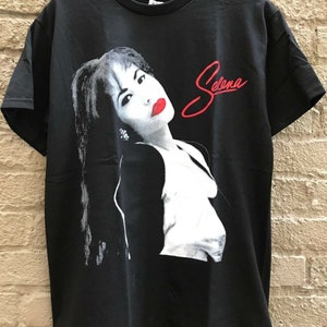 Officially Licensed Selena Latin Queen Graphic Men&#39;s Tshirt Size USA Unisex