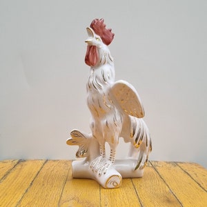 Ceramic Hollywood Regency golden lattice figurine
