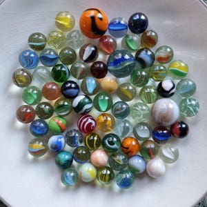 various marbles, ± 400 grams, vintage