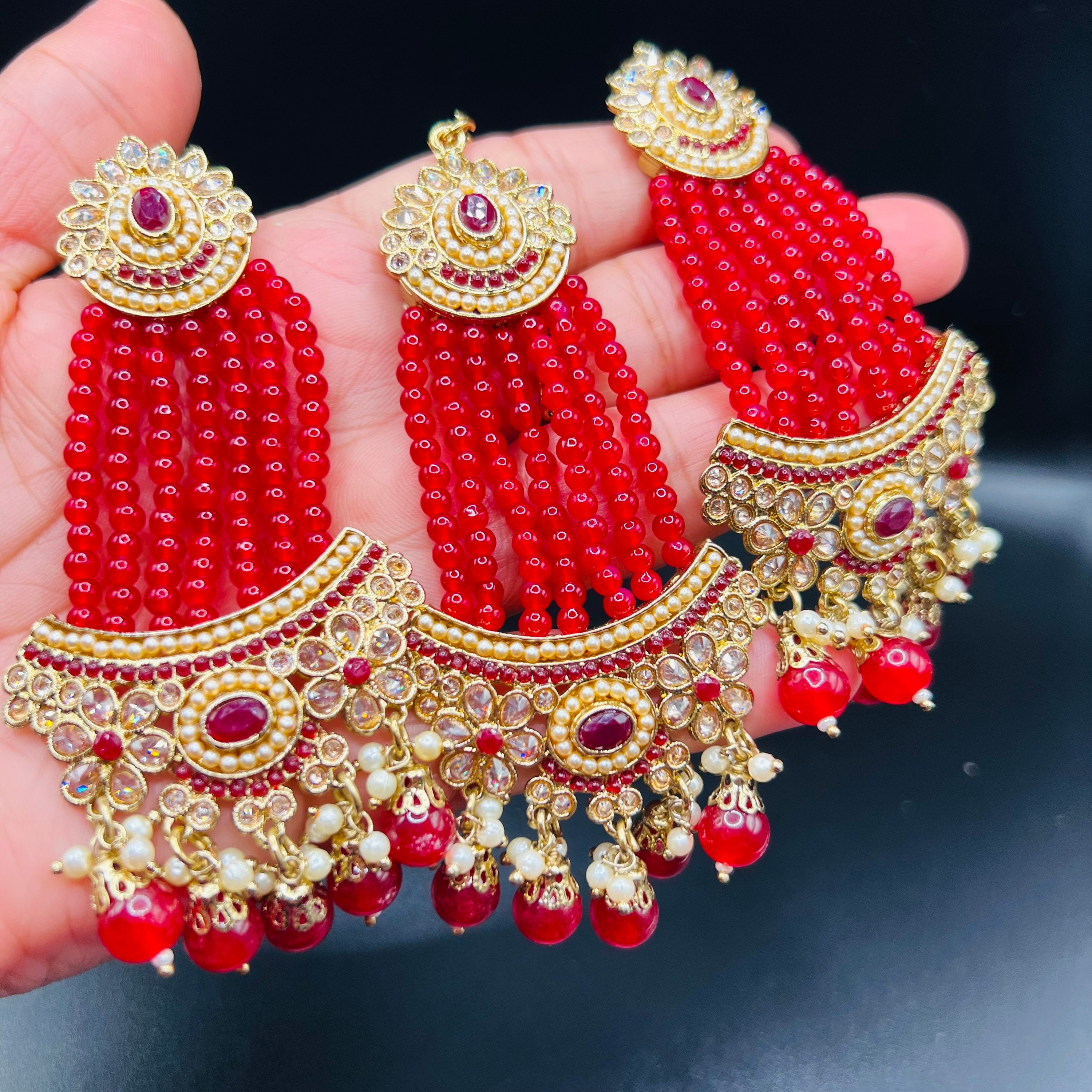 Long earrings with maang tikka sale