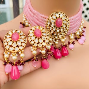 Luxury choker statement necklace with pink carving stones, pearls and crystal accent, Kundan necklace, Indian jewelry, bridal jewelry