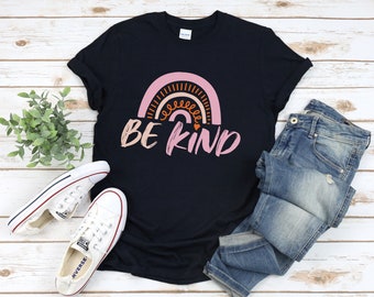 Grafische T-shirts voor dames, Be Kind Shirt, Rainbow Shirt, Be Kind T-Shirt, Bee Kind Tee, Inspirational Shirt, Oh Happy Day, T-Shirt met korte mouwen