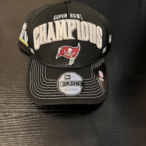 New Era Black Tampa Bay Buccaneers Super Bowl LV Champions Locker Room 9FORTY Snapback
