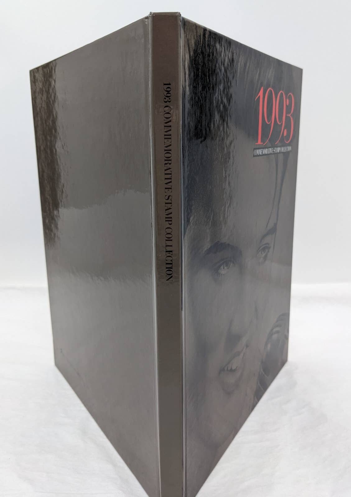1993 Commemorative Stamp Collection Book Elvis Presley Hank  display picture 1