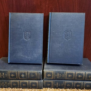1950 Victor Hugo Set 6 Volumes Vintage Arcadia Hunchback Notre Dame, Miserables