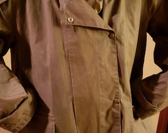 short oilskin duster