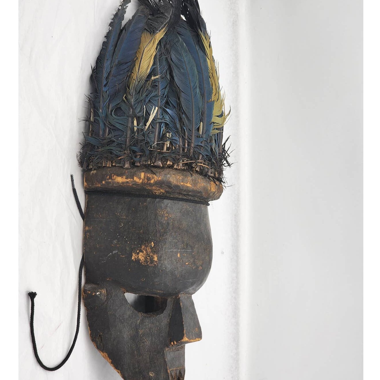 African Mask Salampasu Wamulandwa Zaire Tribal Feathers 20