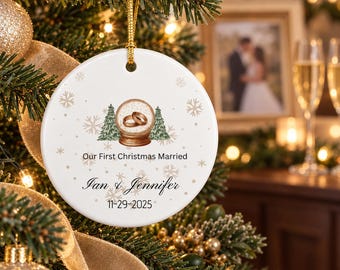 First Christmas Married Ornament, Personalized Snow Globe Wedding Rings Keepsake, Custom Names Date Ceramic Circle, Gift for Newlywed Couple