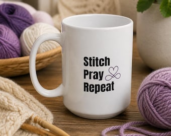 Taza "Stick Pray Repeat" / Taza de café para amantes del tejido a dos agujas y el ganchillo