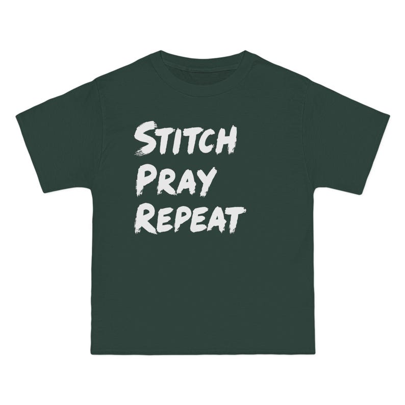 Camiseta "Stitch Pray Repeat" / Camiseta para tejedores / Regalo para crocheteros imagen 9