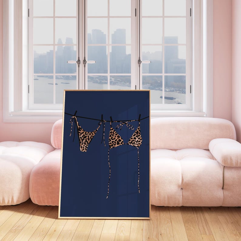 marineblaue Wand Kunst Bikini Druck Leopard Plakat, funky Wandkunst Wohnung Drucke Wandkunst trendy, Retro Plakat Wohnheim ästhetische Wandkunst Bild 4