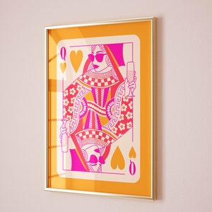 Herzkönigin Spielkarte funky Wandkunst, rosa und orange adrette Wandkunst Wohnheim Dekor, ästhetische maximalistische Wandkunst adrettes y2k Raumdekor