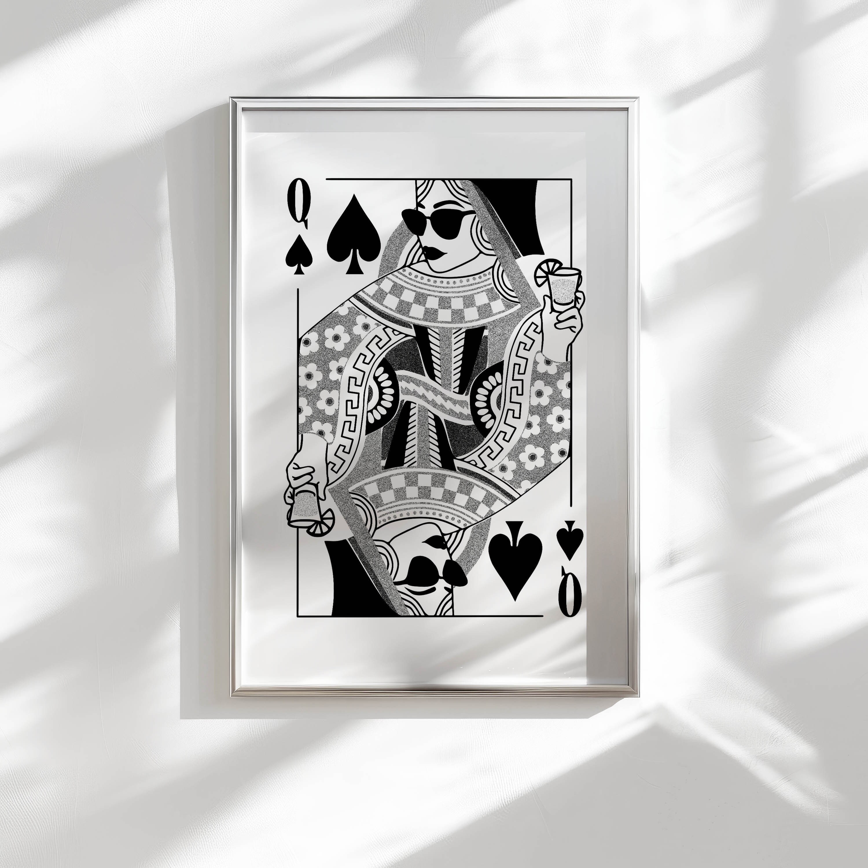 Black White Queen of Hearts Edgy Wall Art Funky Print, Girly Wall