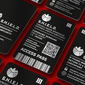 Sluit je aan bij Phil Coulson op S.H.I.E.L.D.! GEPERSONALISEERDE toegangskaart voor agenten. Een hoogwaardige, op maat gemaakte en lasergegraveerde aluminium identiteitskaart.