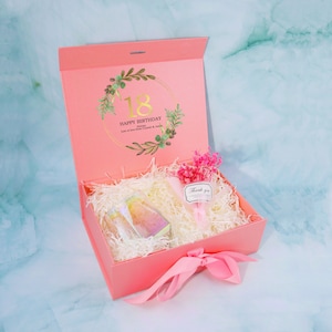 Personalized Gift box, Custom Birthday Gift Box, Personalized Gift Idea, Gift For Her, Mothers Day Gift Box, Christmas Gift Box, Gift Box