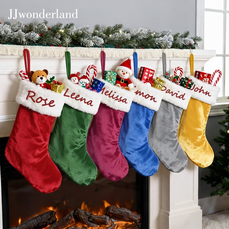 Medias navideñas bordadas personalizadas con nombre, medias navideñas personalizadas, recuerdos navideños, calcetín tradicional. imagen 3