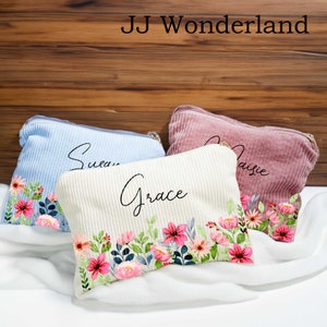 Personalized velvet makeup bag, Custom cosmetic pouch, Makeup organizer, Gift for Her, Bridesmaid Gift, Bridal Party Favors, Makeup pouch