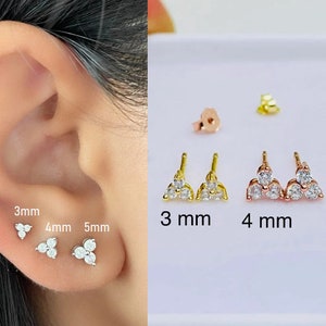 Sterling Silver Earring Flower Earring 3 Stone Trio Triangle Cluster 3 Stone Stud Cartilage Earring Cz Diamond Stud Gold Earring Silver Stud