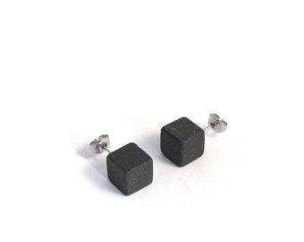 Cube earrings in black light concrete and nickel free stainless steel pin. Modern geometric earrings. Minimal design