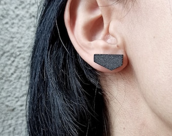 Architectural earrings in black concrete and hypoallergenic steel. Alternative geometric earrings. Unisex minimalist earrings