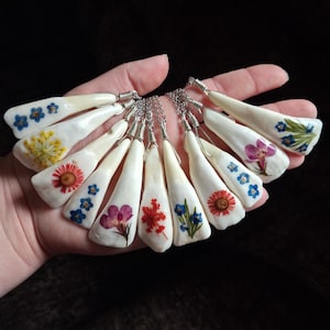 Real Buffalo Tooth Pendant Necklace with Pressed Flowers, Bohemian Wire Wrapped Jewelry