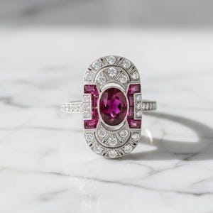 Anello di fidanzamento con zircone rosa taglio ovale, anello lungo da dito in stile Art Déco con rubino, anello da donna d'ispirazione vintage e antica, regalo di gioielli con pietre preziose