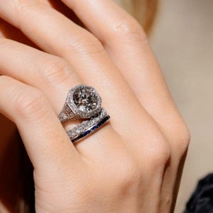 Filigree Vintage Style Ring Set, Round & Baguette CZ Stone Bridal Ring Set, Antique Sapphire Wedding Ring Set, Octagon Shape Halo Ring Set