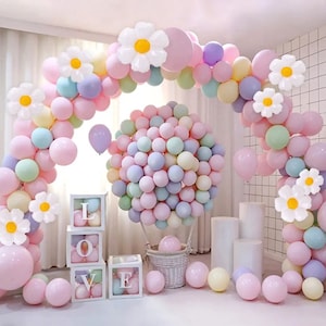 Kit ghirlanda di palloncini di caramelle pastello 141pcs, arco di palloncini rosa pastello, arredamento a tema festa margherita, arco di palloncini colorati caramelle, arco di doccia per bambini