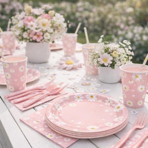 Daisy Party Tableware Set – Disposable Party Supplies for 24 Guests
