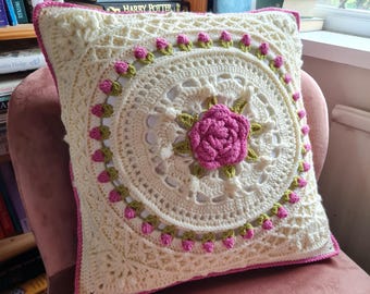Vintage inspired crochet rose cushion cover pattern | Vintage inspired crochet rose pillow cover pattern | Chantilly Rose crochet cushion