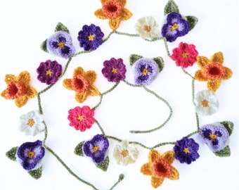 Spring flower crochet garland pattern | Crochet flower garland pattern | Cottagecore crochet decor garland pattern