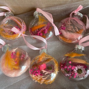 6 Easter BAUBLES|  orange and pink pretty dried flowers baubles. Natural Swedish Nordic Easter tree decor. Easter Easter Easter