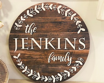 Personalisiertes Namensschild aus Holz - Einzigartiges Hochzeitsgeschenk - Personalisiertes Geschenk für Paar - Individuelles Schild - Personalisiertes Nachname-Schild