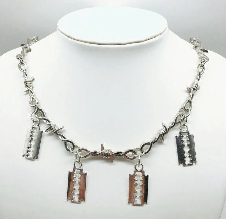Barbed Wire Razor Blade Necklace Choker Neo gothic 45cm Length