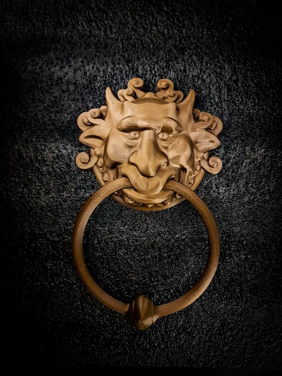 LABYRINTH STYLE 2 X DOOR KNOCKERS DAVID BOWIE 80`S MOVIE COPPER EFFECT GARDEN LABYRINTH STYLE 2 X DOOR KNOCKERS DAVID BOWIE 80`S MOVIE COPPER EFFECT GARDEN