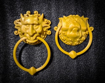 LABYRINTH STYLE 2 X DOOR KNOCKERS DAVID BOWIE 80`S MOVIE COPPER EFFECT GARDEN LABYRINTH STYLE 2 X DOOR KNOCKERS DAVID BOWIE 80`S MOVIE COPPER EFFECT GARDEN