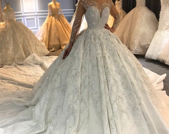 Stunning Dream Wedding Fairytale Princess 3D Luxury Multi Beaded Floral Appliqué Long Sleeve Gown With Royal Train