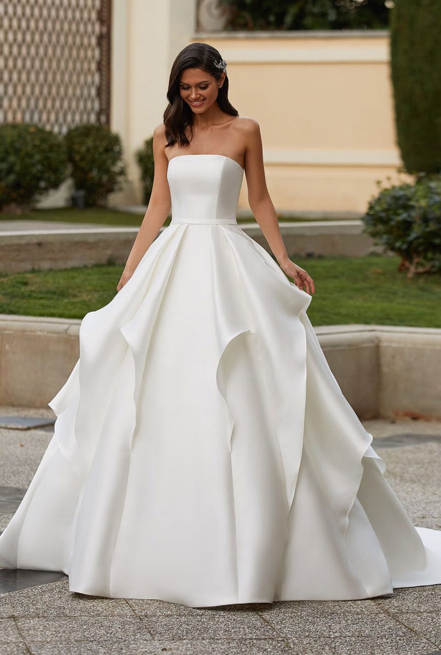 Boda novias y mas: Vestidos de novia a bajo precio  A-line wedding dress,  Wedding dresses, Wedding dresses strapless