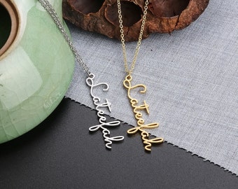 Stylish Charm Necklace for Gift 