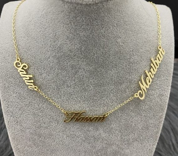 Couple name on sale plate necklace