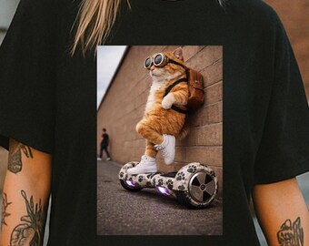 Gatto su hoverboard, meme divertente sugli animali domestici, maglietta grafica, regalo per gli amanti degli animali