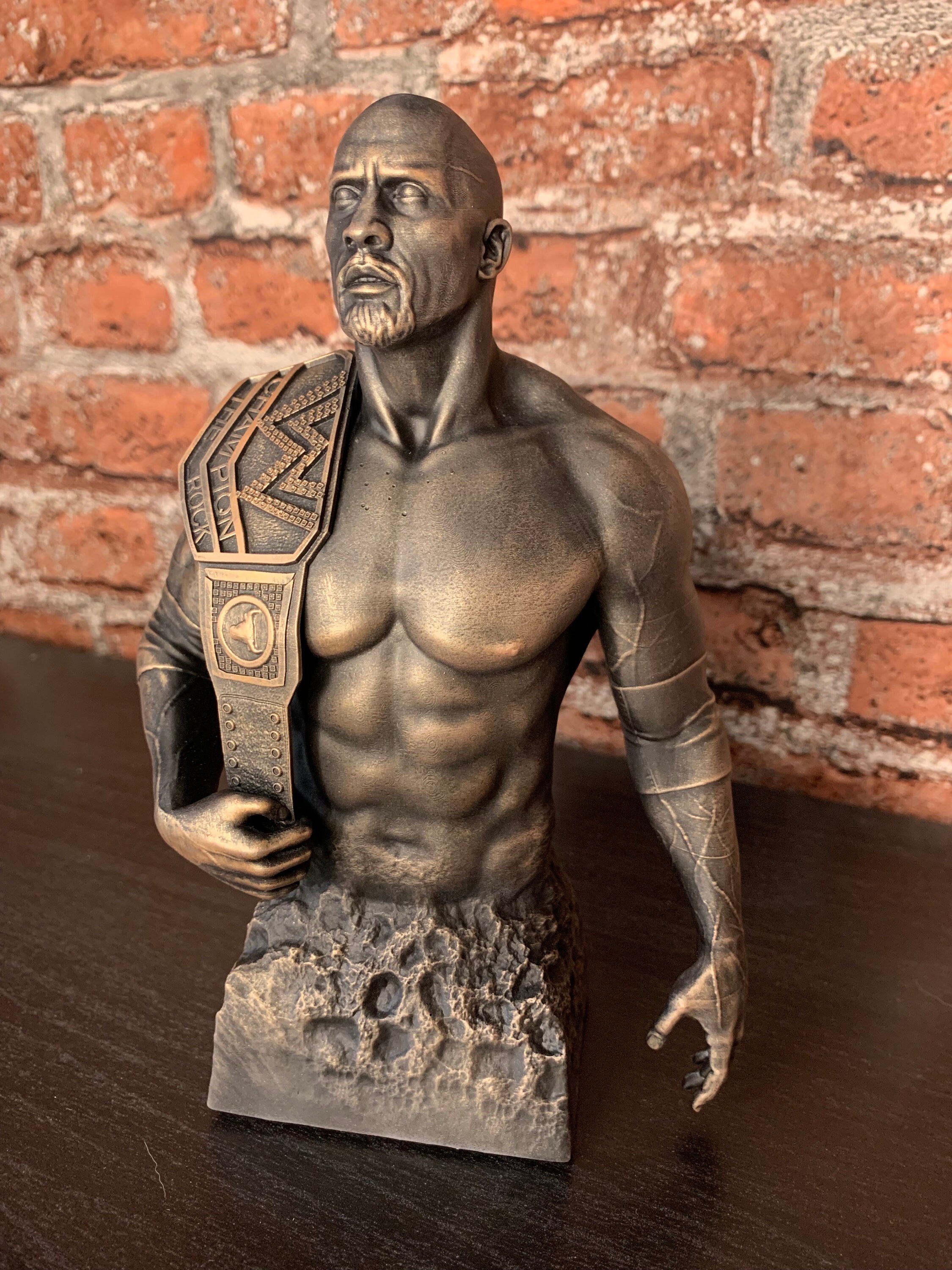 Dwayne johnson secur chest