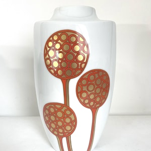 Porcelain vase Fürstenberg, E.A. Sundermann, 1970s, Pop Art design red gold, Mid Century