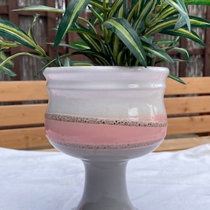 Flowerpot, cachepot, planter