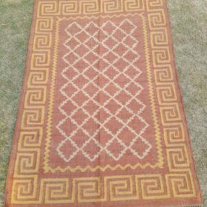 Handwoven Wool Jute Kilim Rug: Traditional Indian Dhurrie