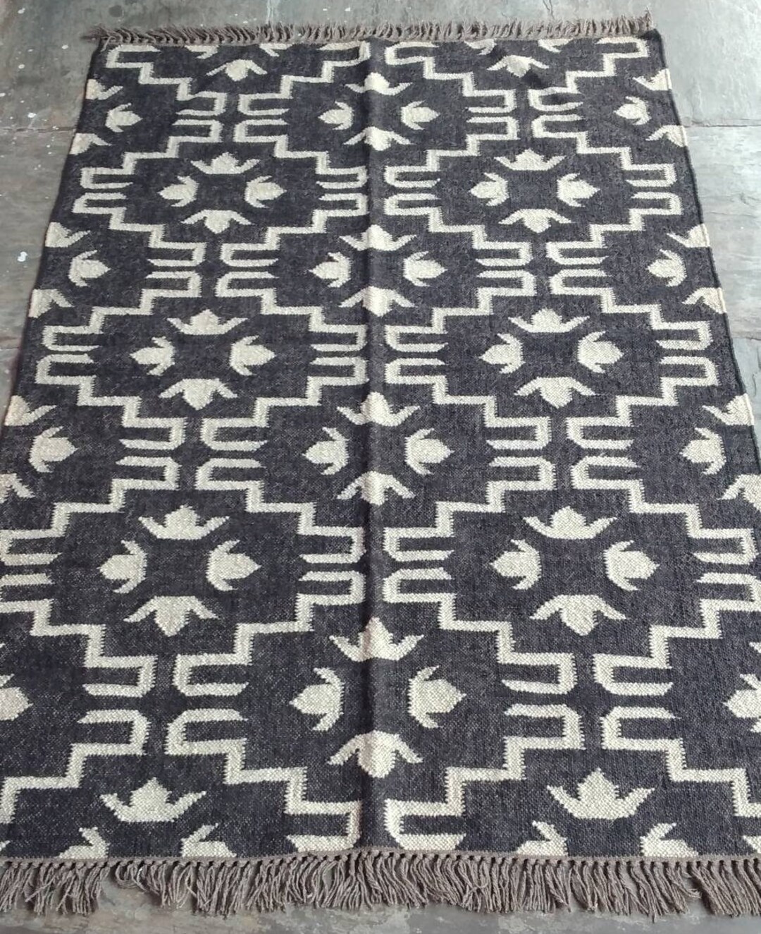 Kilim Wool Jute Rug, Handwoven Dhurrie Rug, Fringes Jute Rug, Natural