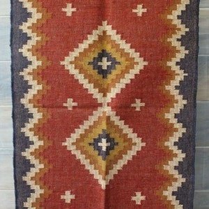 Handwoven Wool Jute Kilim Rug: Traditional Geometric Dhurrie