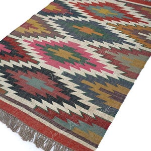 Handmade Wool Jute Kilim Rug: Bohemian Woven Area Rug
